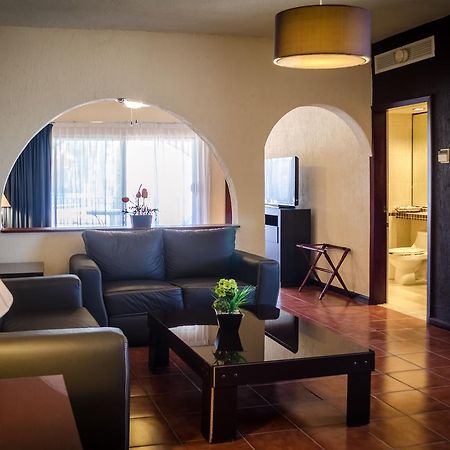 Hotel Grand Plaza Ла-Пас Экстерьер фото